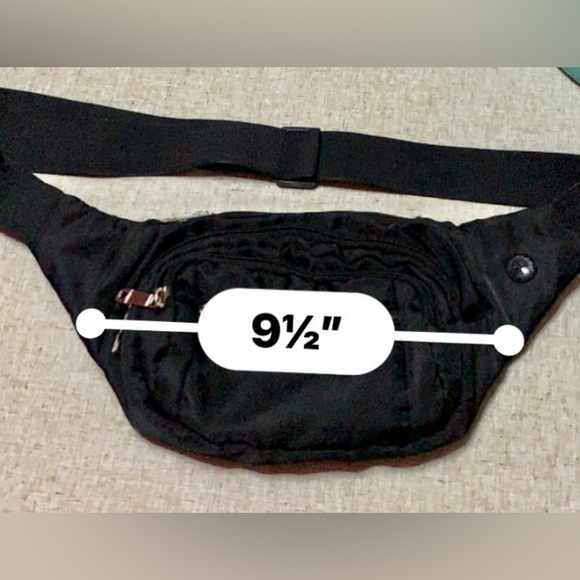 🦋funny bag, black color, satin fabric. excellent condition.🦋
🧿#BLKF - Picture 16 of 17